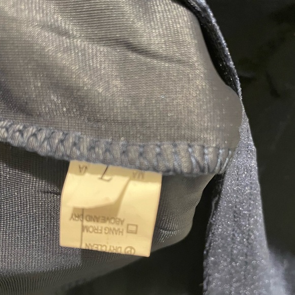 Cailami Mini Velvet Bodycon Dress Women’s Size L Navy Blue Stretch Sexy - Picture 4 of 4